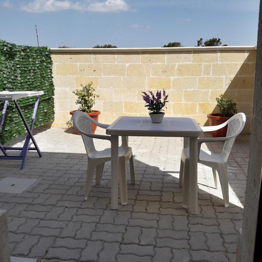 B&B Letizia Marina di Lizzano Εξωτερικό φωτογραφία