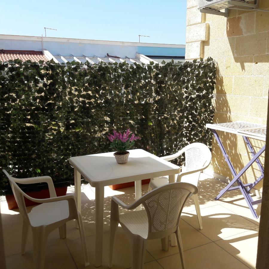 B&B Letizia Marina di Lizzano Εξωτερικό φωτογραφία
